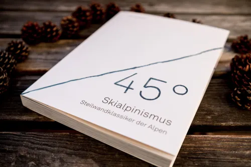 Mountain Moments Skiführer-45° - Skialpinismus: Steilwandklassiker der Alpen