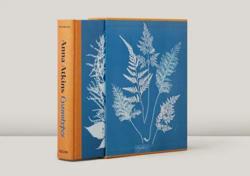 Anna Atkins. Cyanotypes*Taschen GmbH New