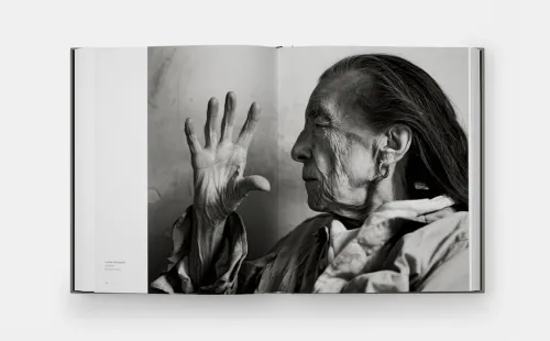 Phaidon Verlag GmbH Künstler:Innen Im Fokus-Annie Leibovitz: Women (2025) Slipcased Edition