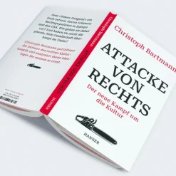 Attacke von rechts*Carl Hanser Verlag Online
