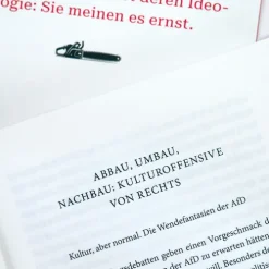 Attacke von rechts*Carl Hanser Verlag Online