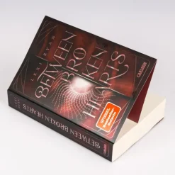 Carlsen Verlag GmbH Young Adult|Liebesromane*Beneath Cursed Stars 2: Between Broken Hearts