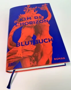 Blutbuch*DuMont Buchverlag GmbH