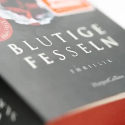 HarperCollins Taschenbuch Politthriller-Blutige Fesseln