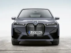 teNeues Verlag GmbH Automobile-BMW Milestones