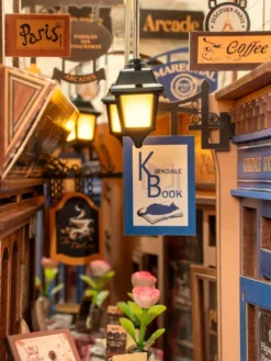 Booknook: Arcade Dating*Robotime Clearance