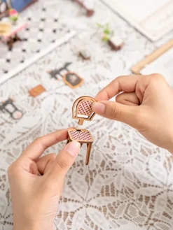 Booknook: Arcade Dating*Robotime Clearance