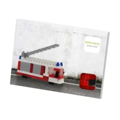 Schäfer Toy Company GmbH Postkarten*BRIXIES 220045 - Postkarte Feuerwehr, 3D Konstruktionsbausatz aus Ministeinen, 133 Teile