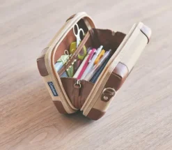 Carchette Carry Pouch (Beige) - Stiftetasche - Kosmetiktasche*Bookchair Vertrieb Online