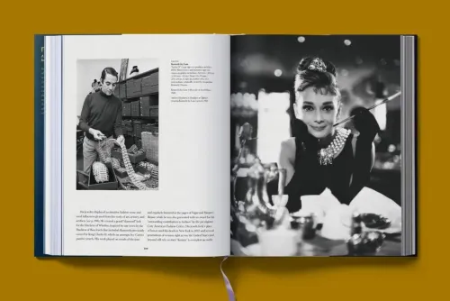 Costume Jewelry*Taschen GmbH Hot