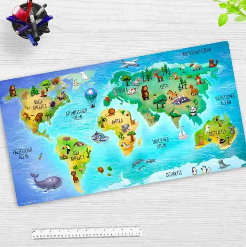 Schreibtischunterlage für Kinder und Erwachsene Weltkarte in deutsch mit vielen Tieren, aus hochwertigem Vinyl , 74 x 40 cm*Cover-your-desk Hot
