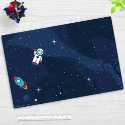 Cover-your-desk Schreibtischunterlagen-Schreibtischunterlage für Kinder und Erwachsene Astronaut im Weltraum, aus hochwertigem Vinyl , 60 x 40 cm