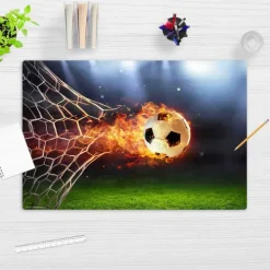 Cover-your-desk Schreibtischunterlagen-Schreibtischunterlage für Kinder Flammender Fußball mit Feuerschweif, aus hochwertigem Vinyl , 60 x 40 cm