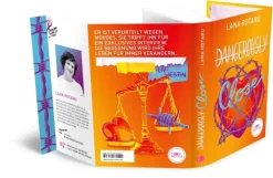 moon notes Romantic Suspense-Dangerously Close