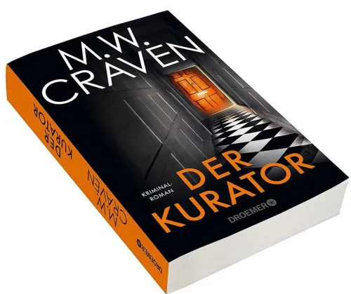 Der Kurator*Droemer Taschenbuch Clearance
