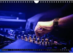 Calvendo Wandkalender-DJ Liveact (Wandkalender 2026 DIN A4 quer), Monatskalender