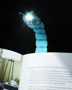 Bookchair Vertrieb Lesen & Geschichten*Flexilight Pals Leselicht (Bookworm) | blau | 2 in 1 Leselampe & Lesezeichen | LED Leselicht | Geschenk für Leser, Buchliebhaber | Deutsche Ausgabe
