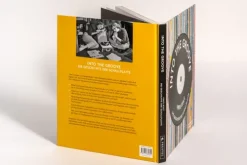 Into the Groove. Vinyl-Kult: Die Geschichte der Schallplatte*Prestel Verlag