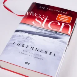 dtv Verlagsgesellschaft Weibliche Ermittler|Krimis-Lügennebel