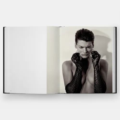 Phaidon Verlag GmbH Mode & Design-Linda Evangelista photographed by Steven Meisel