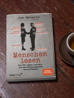 Menschen lesen*MVG Moderne Vlgs. Ges. New