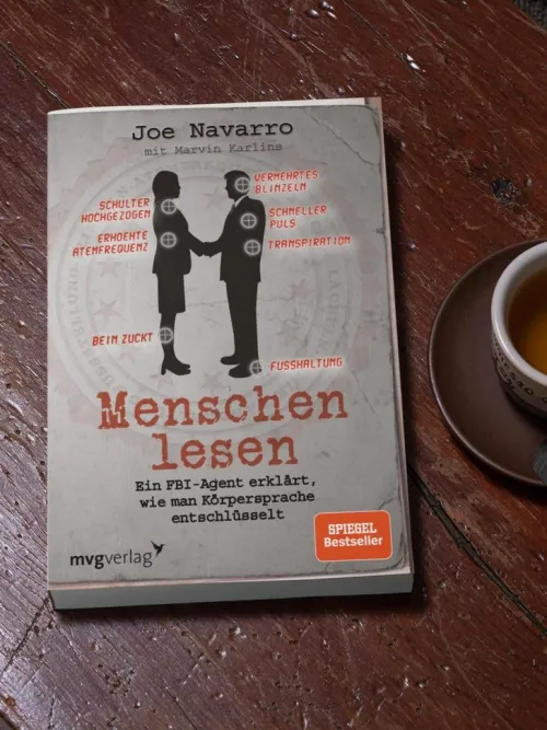 Menschen lesen*MVG Moderne Vlgs. Ges. New