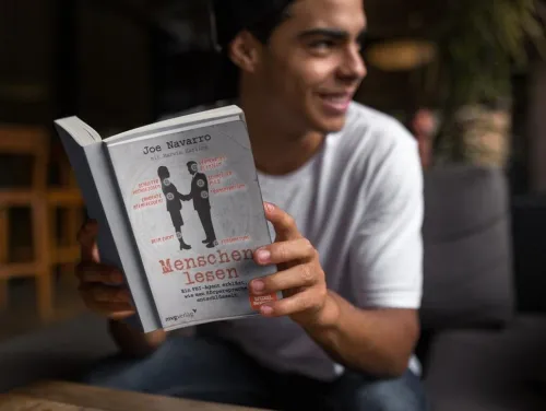 Menschen lesen*MVG Moderne Vlgs. Ges. New