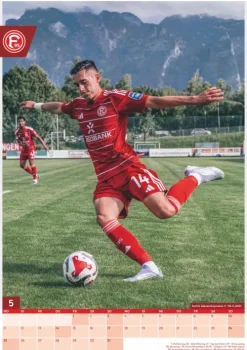 Neumann Verlage GmbH & Co Wandkalender*N Neumann - Fortuna Düsseldorf 2026 - Wandkalender A3 (30x42 cm) mit 12 Monatsblättern, deutschem Kalendarium & Spiralbindung, Fußball-Fankalender mit Spielerfotografien in Rot-Weiß