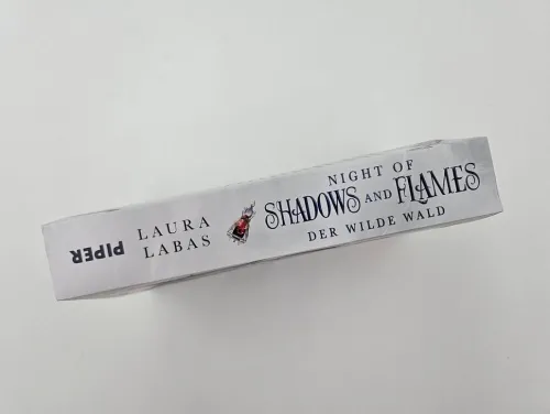 Piper Verlag GmbH Vampirromane*Night of Shadows and Flames - Der Wilde Wald