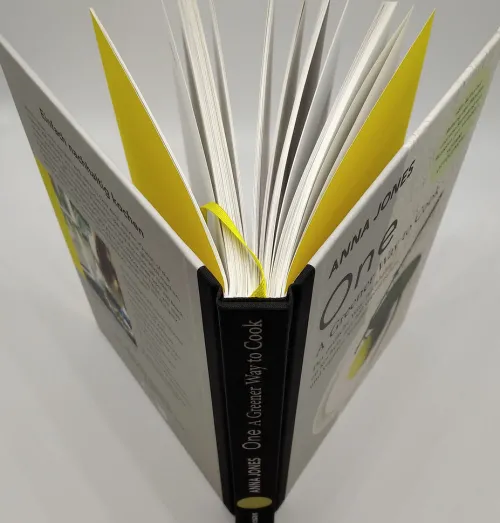 Mosaik Verlag Vollwertküche*ONE - A Greener Way to Cook