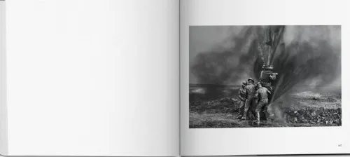 Taschen GmbH Künstler:Innen Im Fokus-Sebastião Salgado. Kuwait. A Desert on Fire