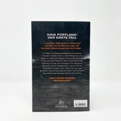 dtv Verlagsgesellschaft Spionagethriller|True Crime-SØG. Dunkel liegt die See