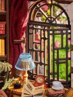 Silent Corner Study*Robotime-ROLIFE Hot