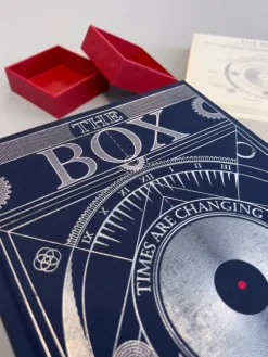 THE BOX - Buchbox THE BOOK*Naumann & Göbel Verlagsg. Discount