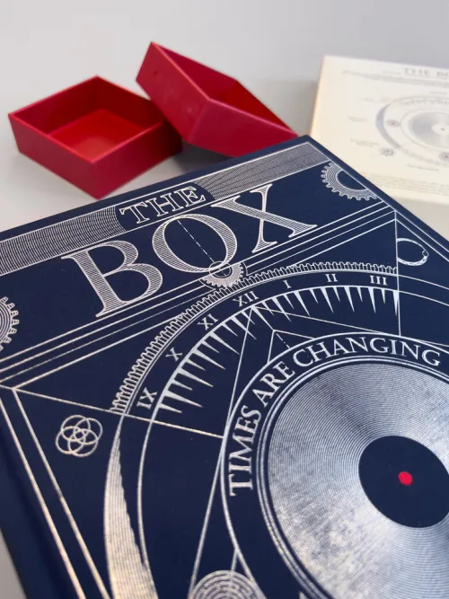 THE BOX - Buchbox THE BOOK*Naumann & Göbel Verlagsg. Discount