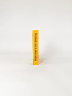 Karibu Lgbtqia+ Jugendbücher-The Lesbiana's Guide to Catholic School