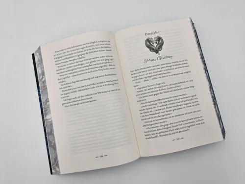 Piper Verlag GmbH Vampirromane-Throne of Secrets - Verraten