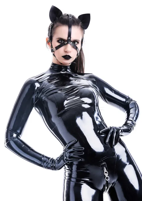 Ubooks-Verlag U-line Kunst & Architektur*Under the Heel